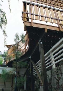 Curved Deck 15