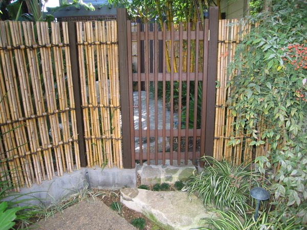 Japanese Style Curved Roof Garden Gate - Wood's Shop Creative Builders